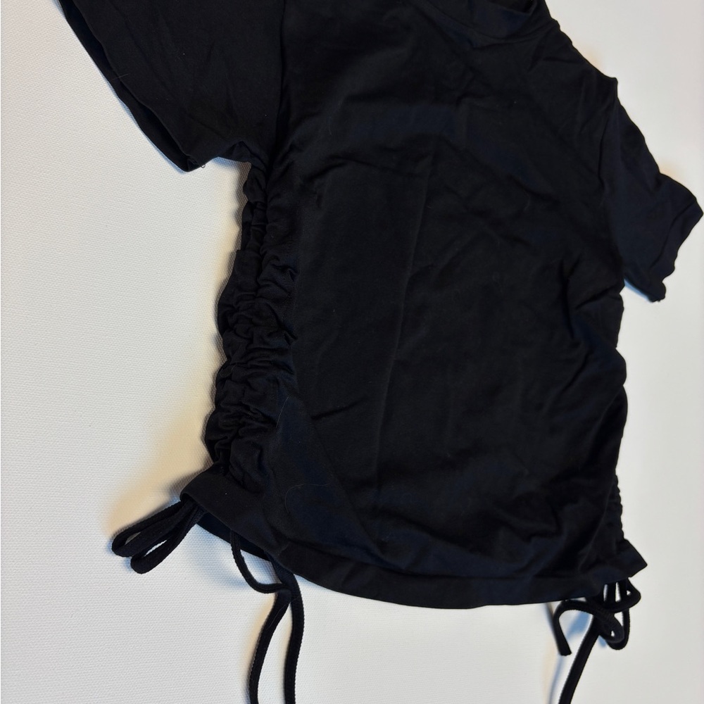 High Neck Ruched Tee - Picture 3 of 4